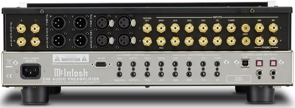 McIntosh C48 - achterkant - Voorversterker