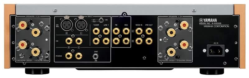 Yamaha A-S2000 zilver/beuken - achterkant - Stereo versterker