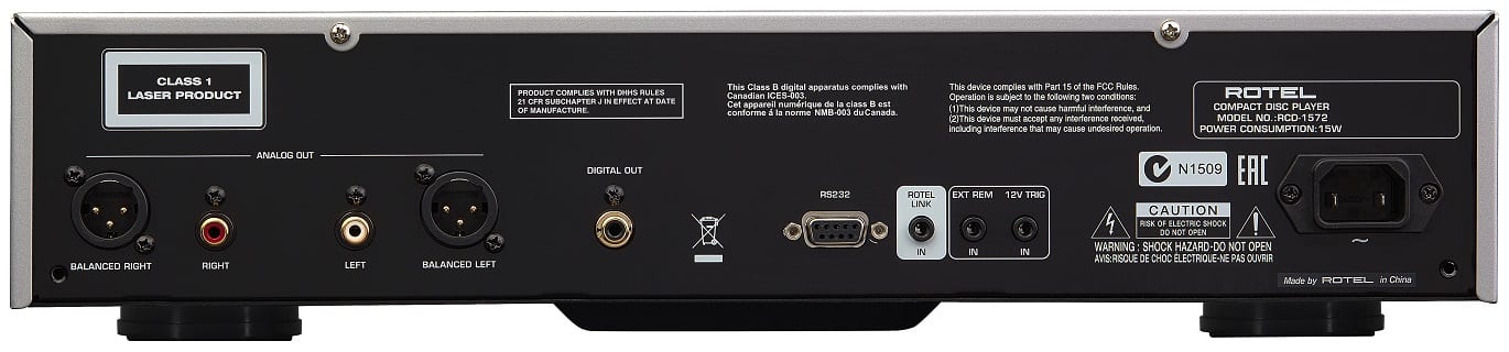 Rotel RCD-1572 zwart - achterkant - CD speler