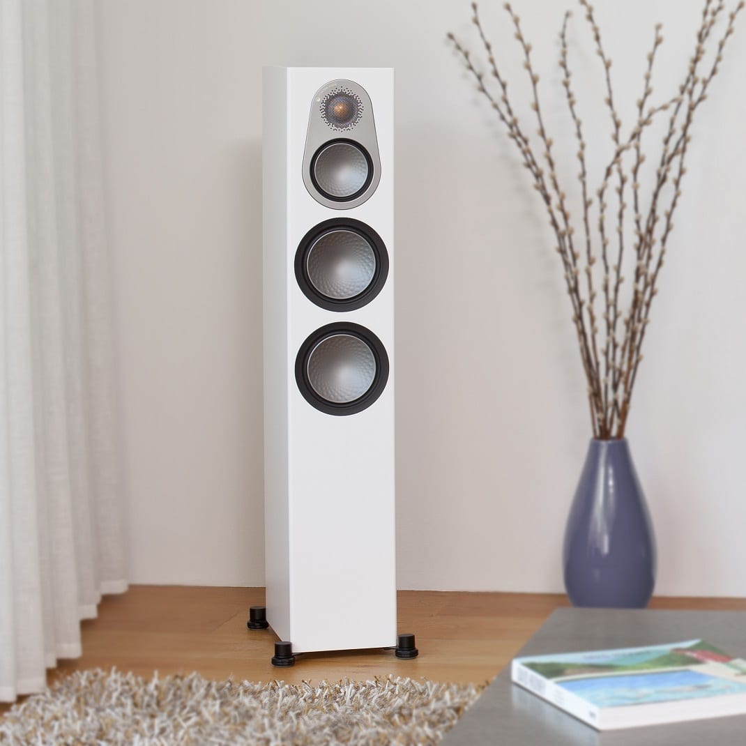 Monitor Audio Silver 300 6G rosenut - lifestyle - Zuilspeaker