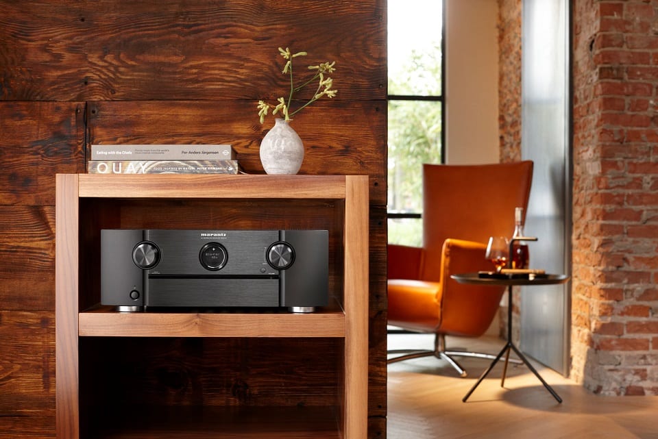 Marantz SR6012 zwart - lifestyle - AV Receiver