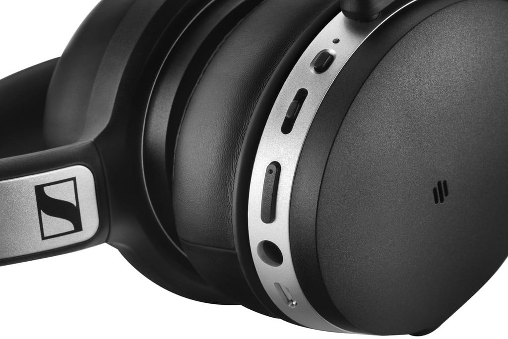 Sennheiser HD 4.50BTNC - detail - Koptelefoon