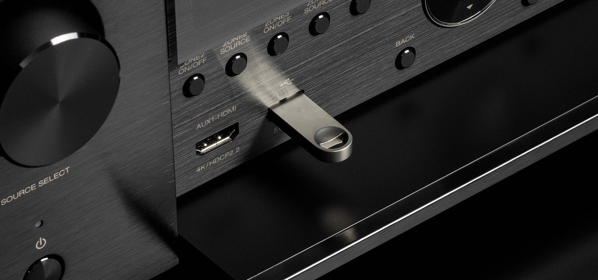 Denon AVC-X6500H zwart - detail - AV Receiver