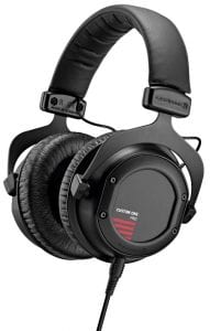 Beyerdynamic Custom One Pro Plus zwart