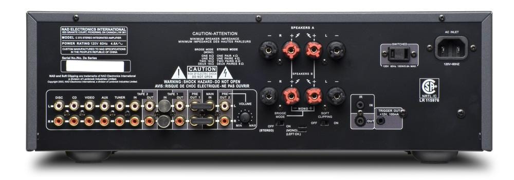 NAD C372 titanium - achterkant - Stereo versterker