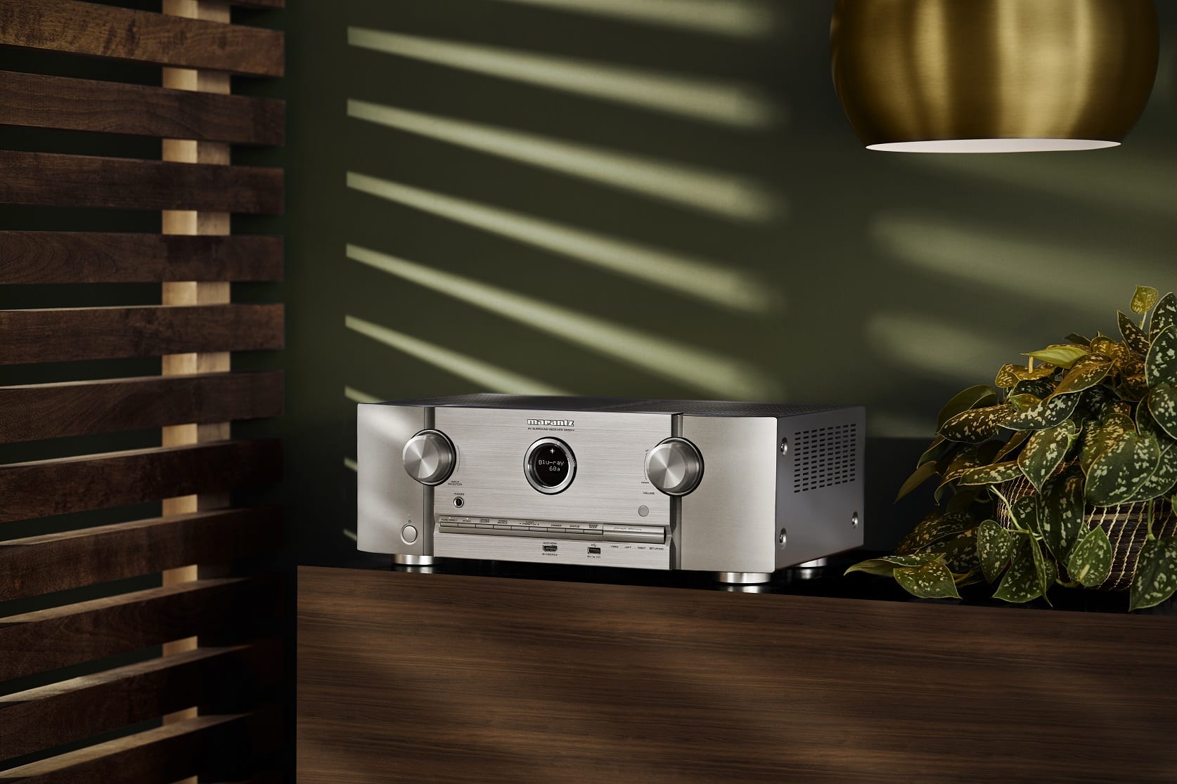 Marantz SR5014 zilver/goud - lifestyle - AV Receiver