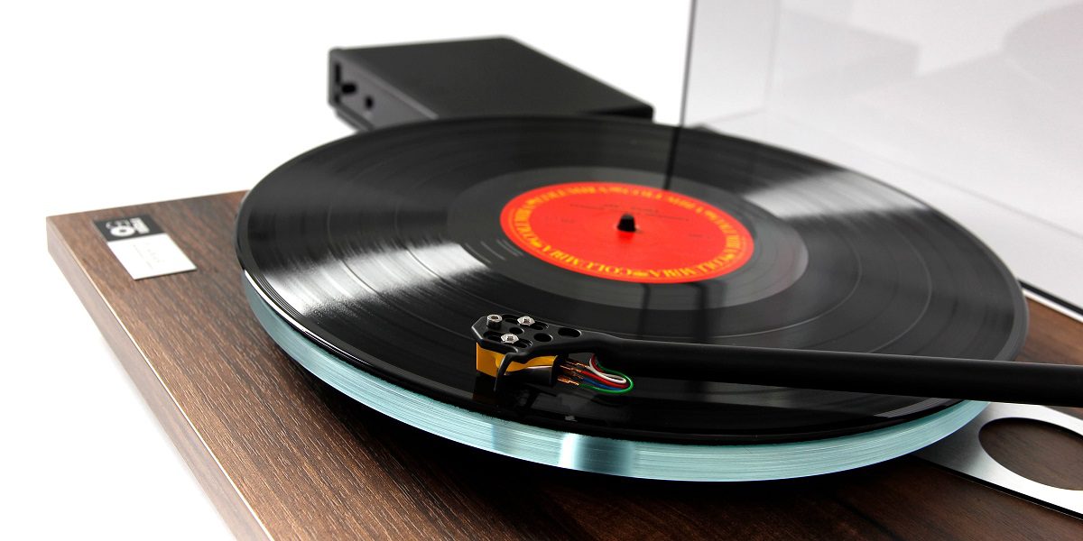 Rega Planar 3 50th Anniversary Edition - detail - Platenspeler