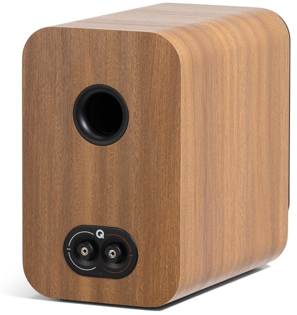 Q Acoustics 3020c eiken - achteraanzicht - Boekenplank speaker