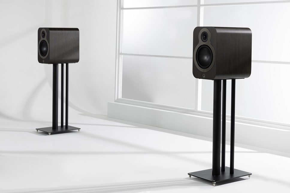 Q Acoustics 3030c walnoot - Boekenplank speaker