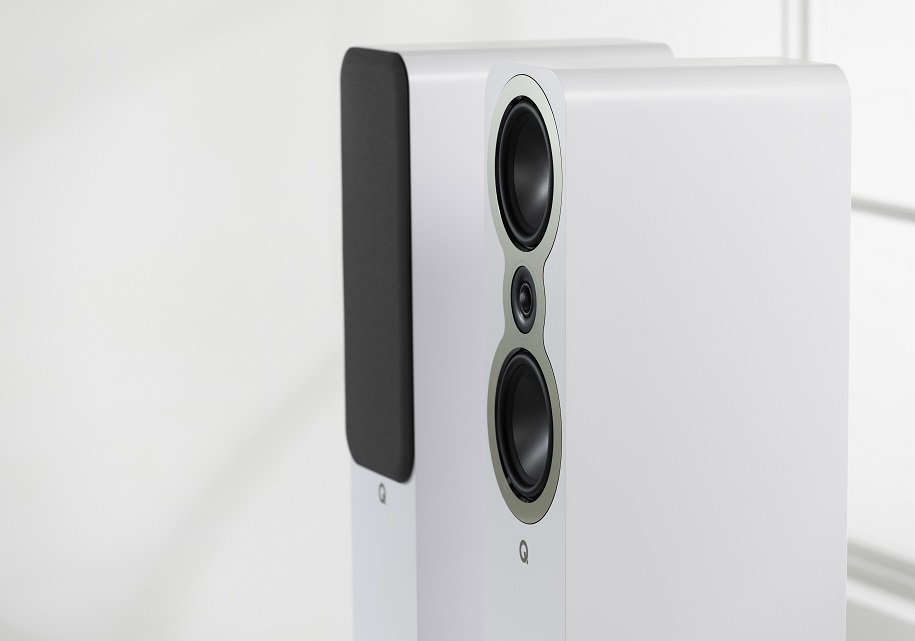 Q Acoustics 3050c wit satijn - beauty - Zuilspeaker