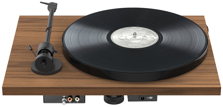 Pro-Ject E1 phono (AT3600L) walnoot - achteraanzicht - Platenspeler