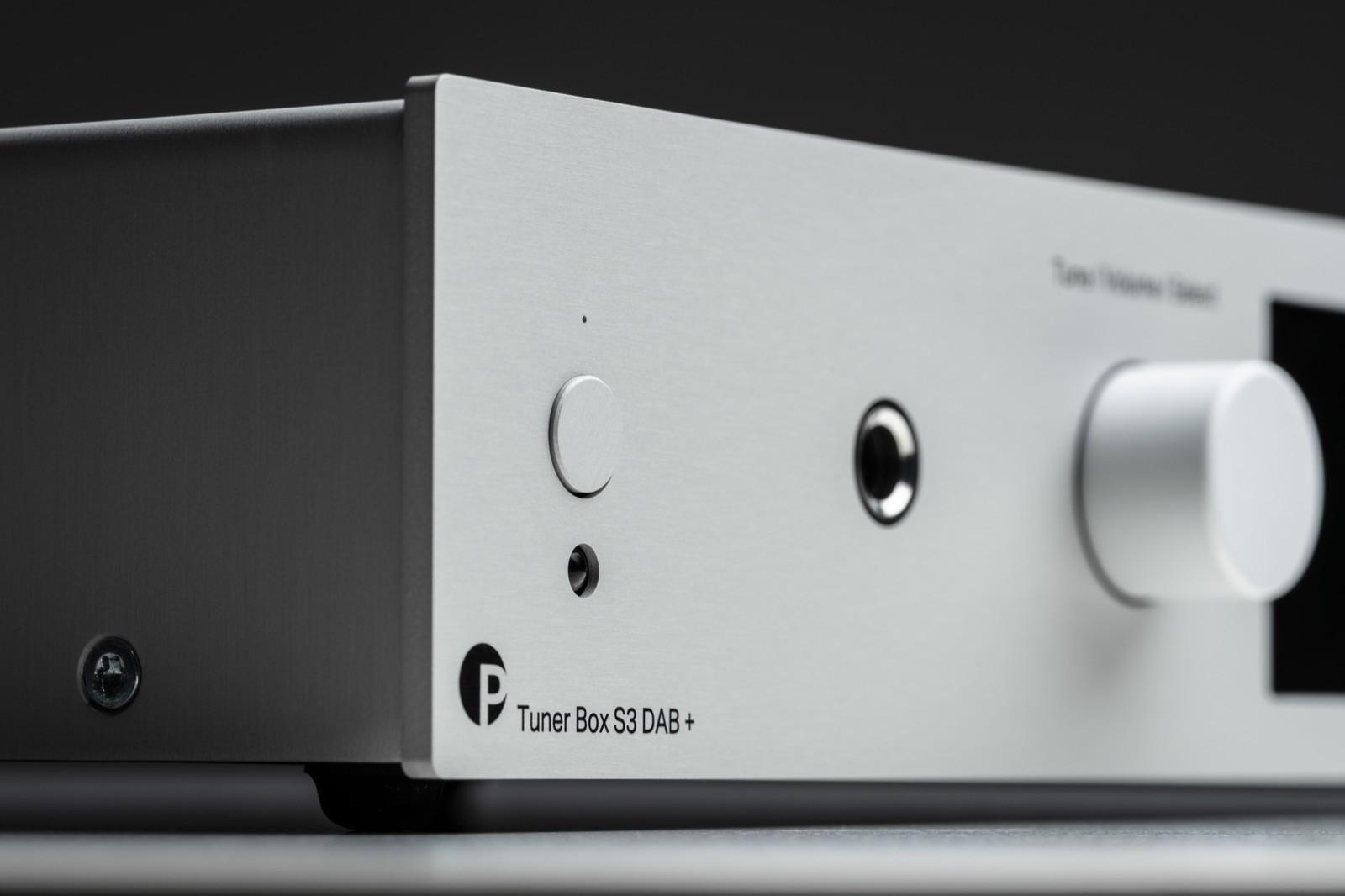 Pro-Ject Tuner Box S3 DAB+ zilver - detail - FM tuner