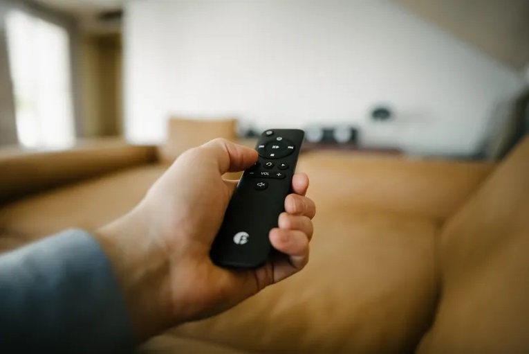 Pro-Ject Stereo Box E zilver - Stereo versterker