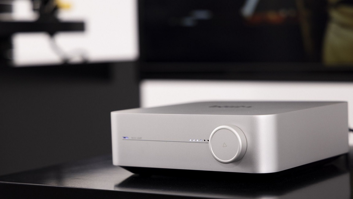 WiiM Amp silver - lifestyle - Stereo receiver