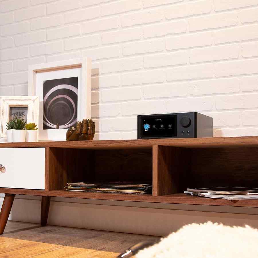 NAD C700 - Stereo receiver