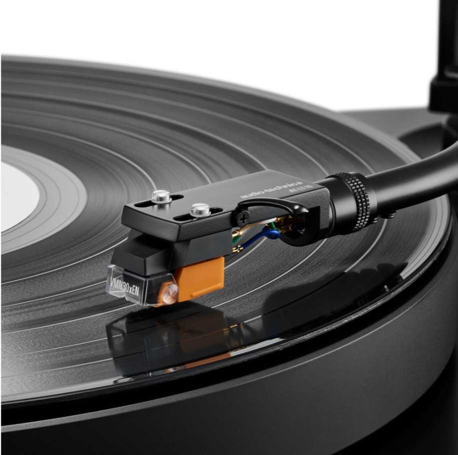 Audio Technica AT-VM530xEN - lifestyle - Platenspeler element