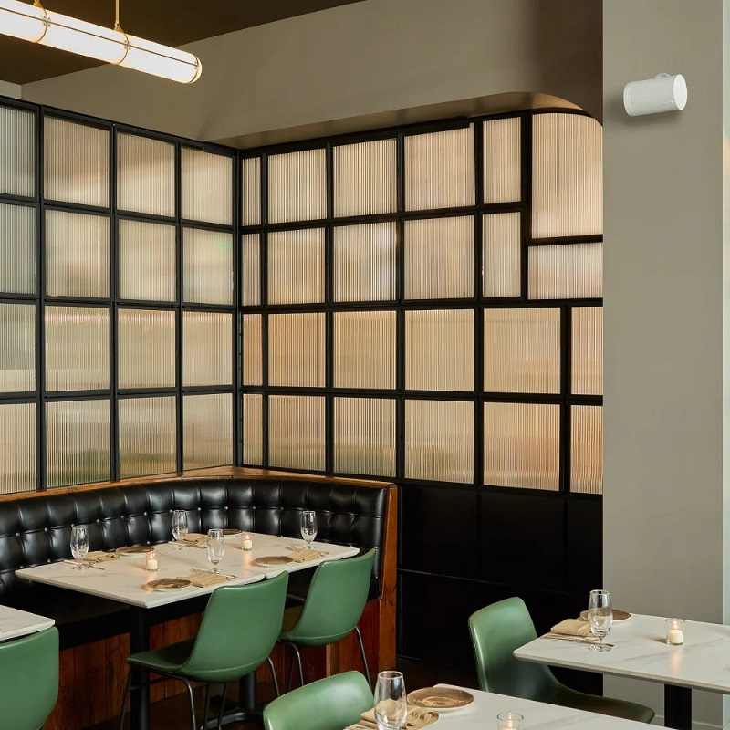 Sonos Era 100 Pro (set) wit - lifestyle - Wifi speaker