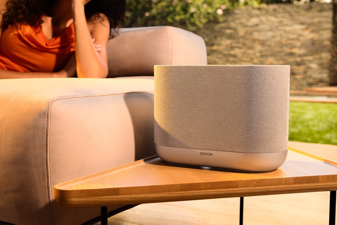 Denon Home 400 zilver - lifestyle - Wifi speaker
