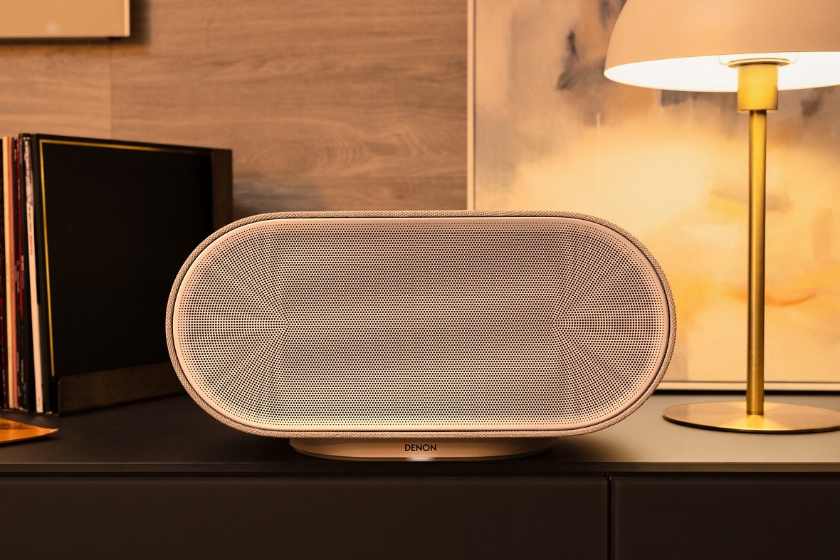 Denon Home 600 zilver - lifestyle - Wifi speaker