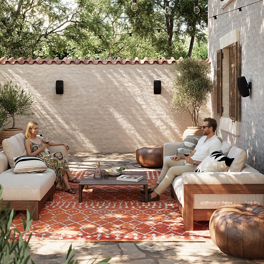 Dali Gardian OW 6 zwart - lifestyle - Outdoor speaker