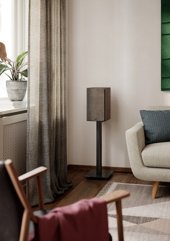 Dali Sonik 3 wit - lifestyle - Boekenplank speaker