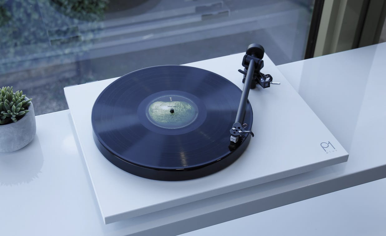 Rega Planar 1 Plus wit mat - Platenspeler