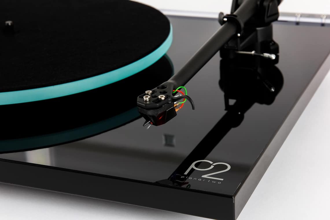 Rega Planar 2 Nd3 zwart hooglans - Platenspeler