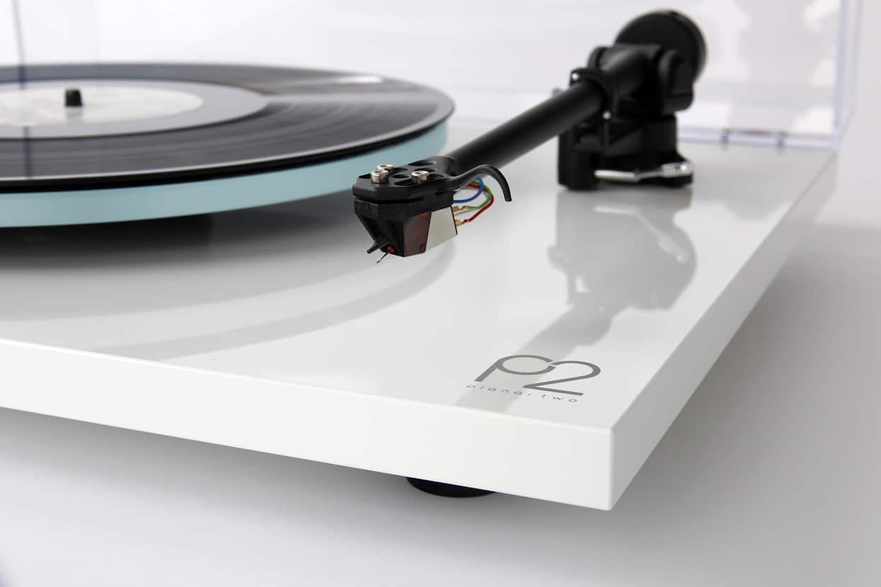 Rega Planar 2 Nd3 wit hoogglans - Platenspeler