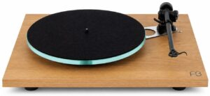 Rega Planar 3 light oak