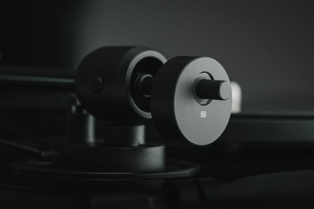 Pro-Ject E1.2 BT walnoot - Platenspeler