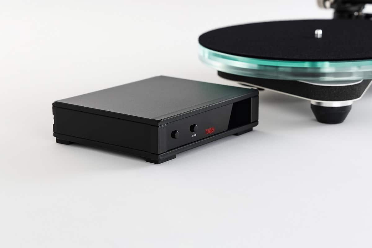 Rega Planar 8 Nd7 wit mat - Platenspeler